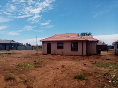 House For Sale in Westonaria, Westonaria